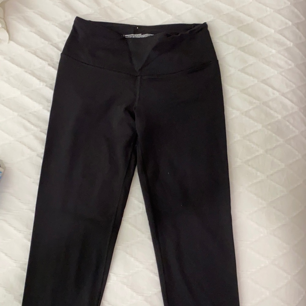 Victoria Sport Black Full-Length Leggings